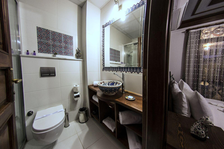 Bathroom 5, Hotel Mary's House, Selçuk