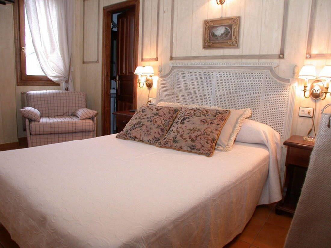 Bedroom 2, Hotel Casa Frauca, Huesca