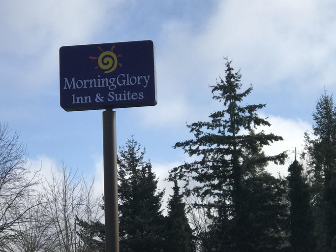 Exterior & Views 2, MorningGlory Inn & Suites, Whatcom