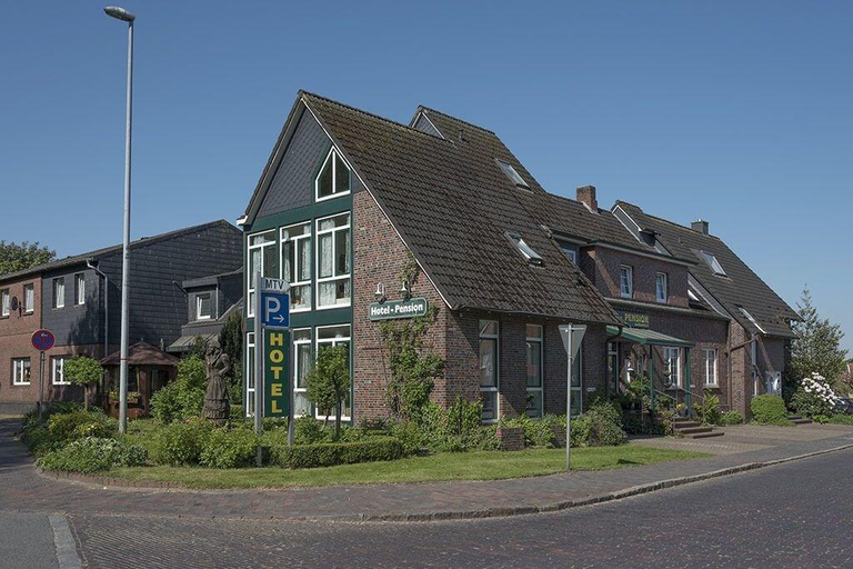 Exterior & Views 5, Hotel Am Elisabethufer, Friesland