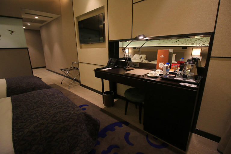 Bedroom 3, Waxwing Hotel, Merkez
