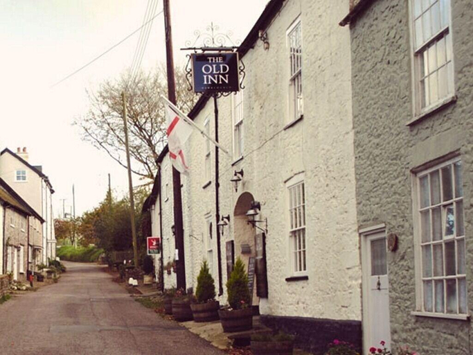 Exterior & Views 2, The Old Inn, Devon