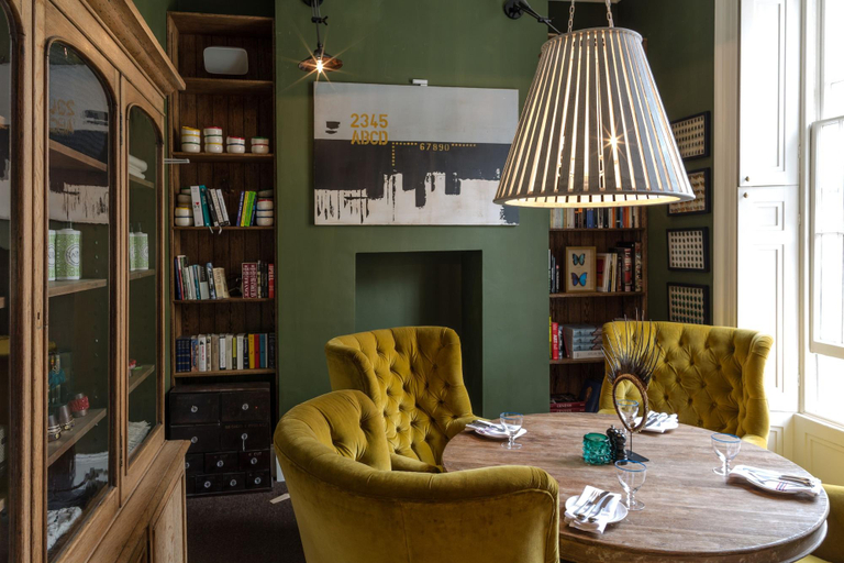 Public Area 4, No 131, Gloucestershire
