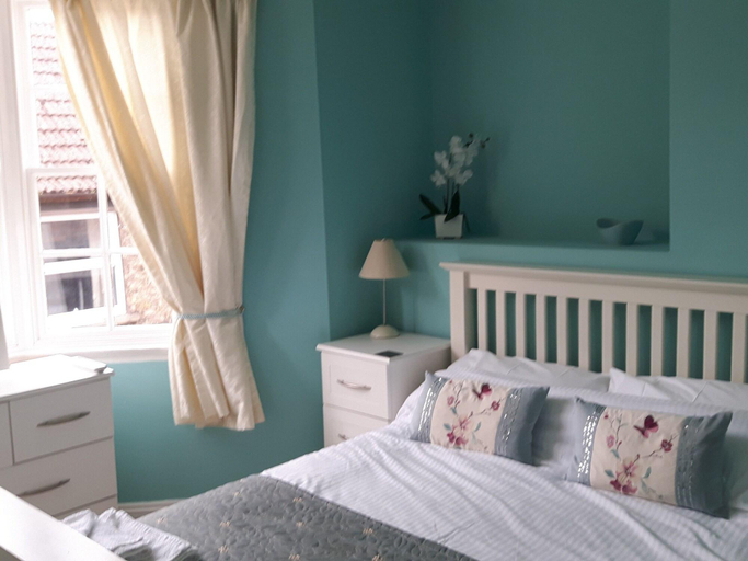 Bedroom 5, Three Coopers, North Yorkshire