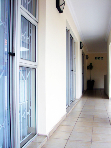 Public Area 5, 17 on 13th, Ekurhuleni
