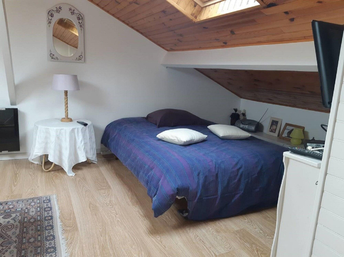 Bedroom 2, Le Mas Dauphinois, Isère