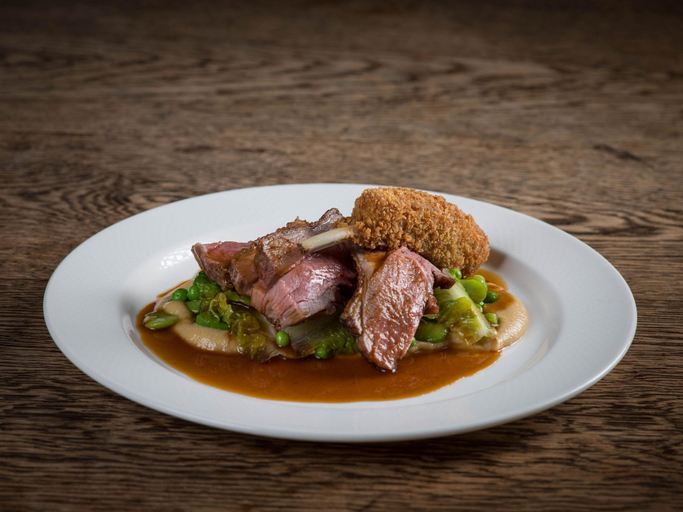 Food & Drinks 5, Y Talbot Tregaron, Ceredigion