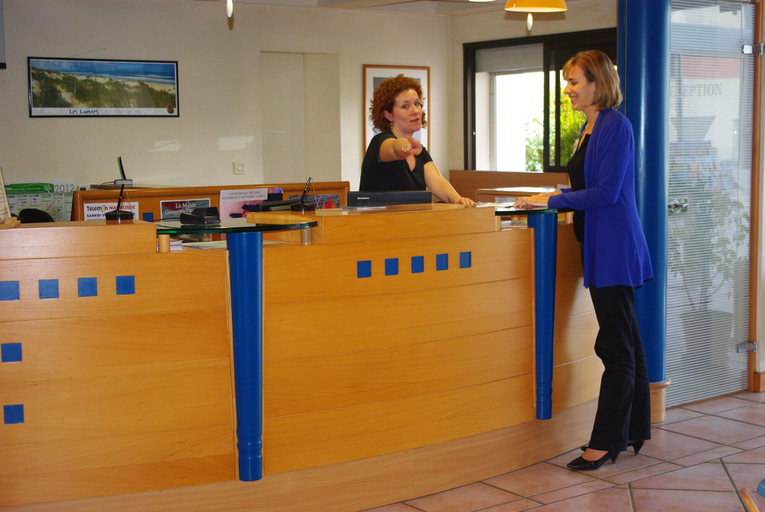 Public Area 2, L'Espace Thermal, Landes