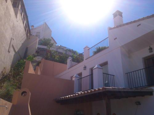 Casa con piscina cubierta y aparcamiento, Granada