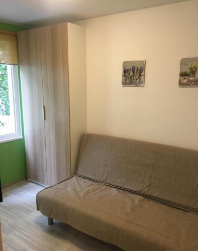 zwei Zimmer in der Wohnung, München