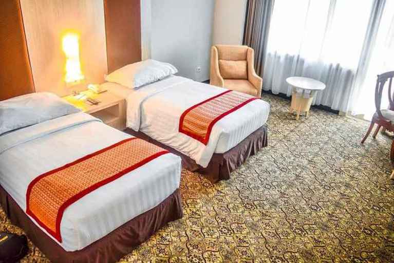 Hotel Pangeran Beach Room Type - Superior Twin Mountain View