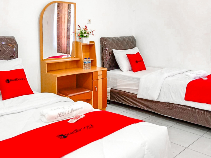 RedDoorz near Reremi Pemancar Manokwari, Manokwari