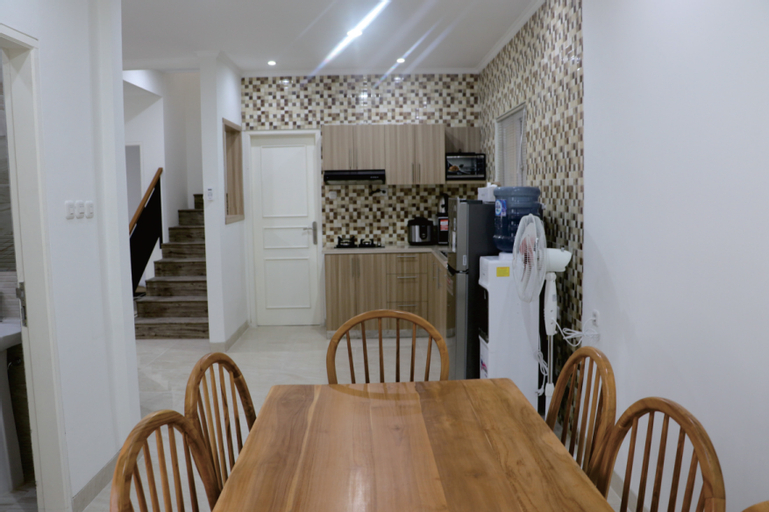 Diyar Villas Puncak H1/6 4 Bedroom, Bogor