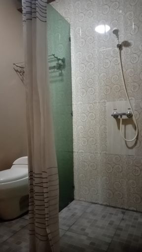 Bedroom 5, HomeStay Pulosari Living, Malang