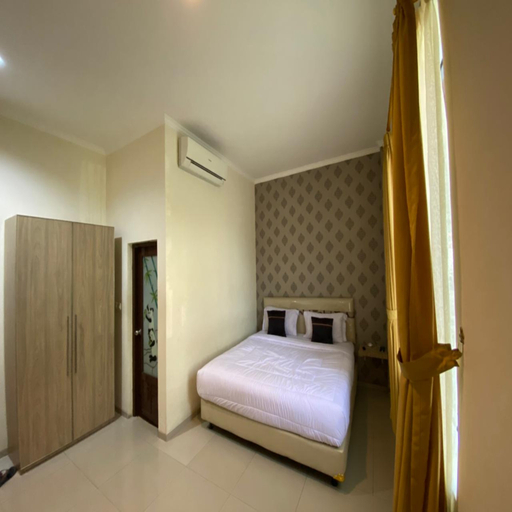 Hotel Central City 2 Belitung Room Type - Deluxe Double Room
