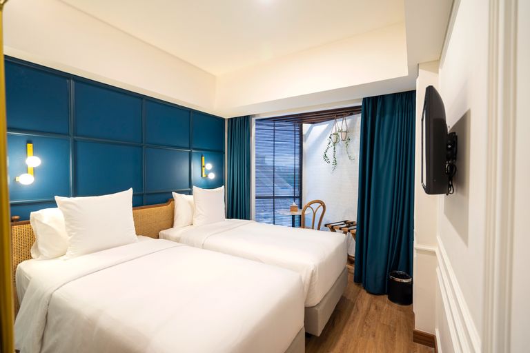 Bedroom 8
