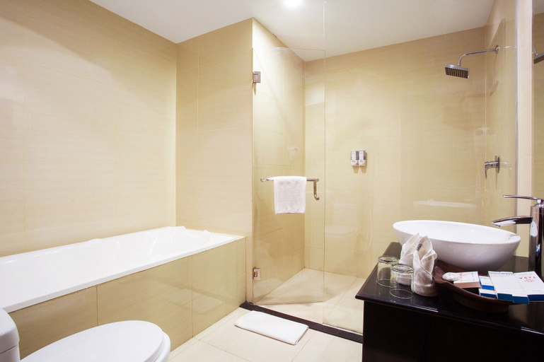 Bathroom 5, Tara Hotel Yogyakarta, Yogyakarta