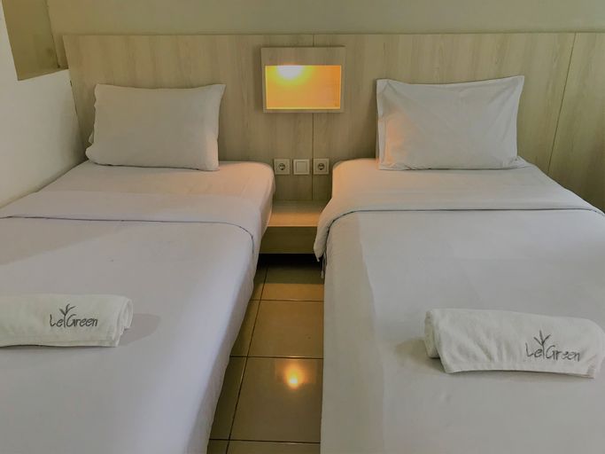 Bed 32