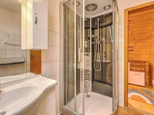 Bathroom 3, Holiday home Almhutte Karawankenpanorama, Sankt Veit an der Glan