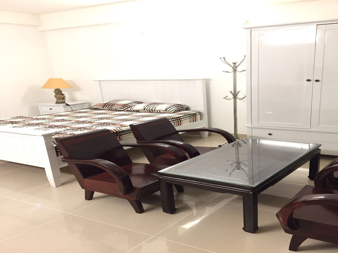Sport & Beauty, Smiley Apartment 3- M2 One bedroom apartment with window, Quận 1