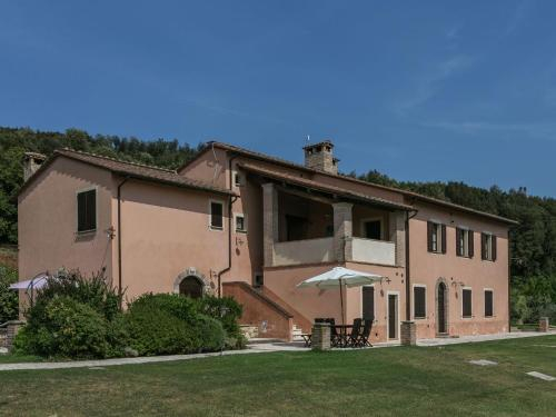 Pink Apartment with Shared Pool in Montoro near Rome, Terni