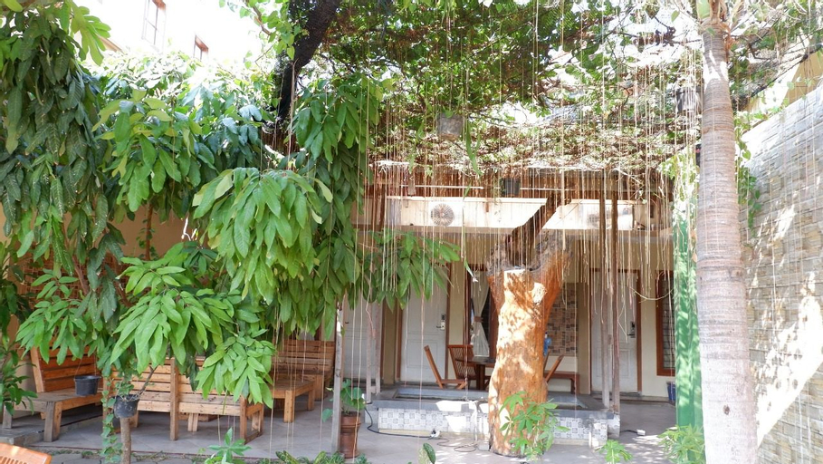Omah Pelem Syariah, Semarang