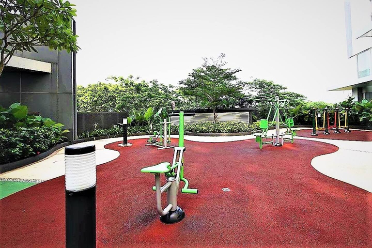 Family & Kids, Joey Apartment in CDP, close to Aeon Mall and BSD, Tangerang