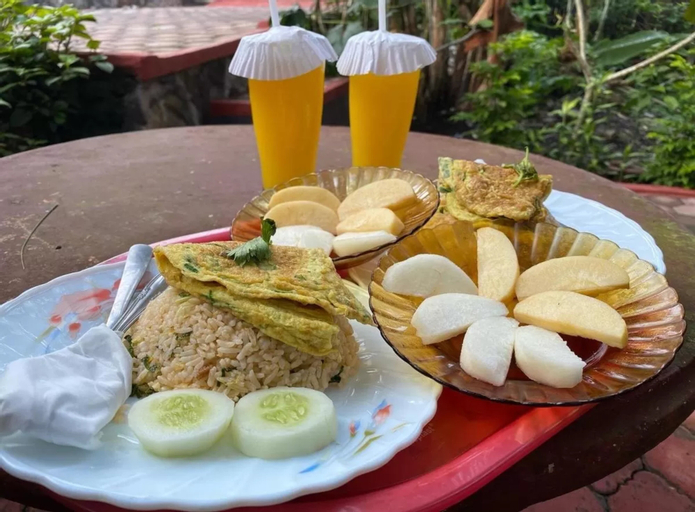 Food & Drinks 5, Villa Melanting, Karangasem
