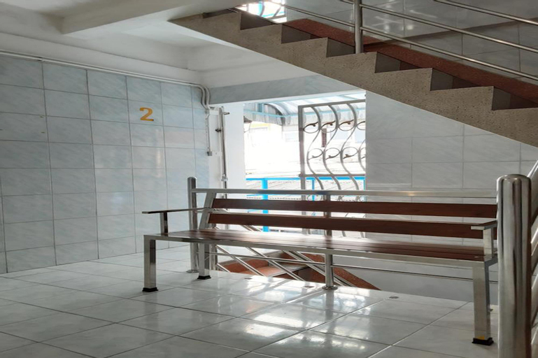 Public Area 2, New Central Guesthouse, Phra Nakhon