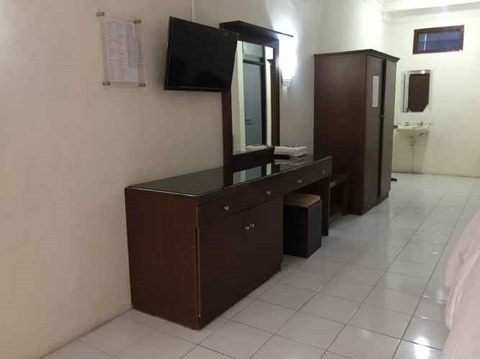 Bathroom, Parama Hotel, Wonosobo