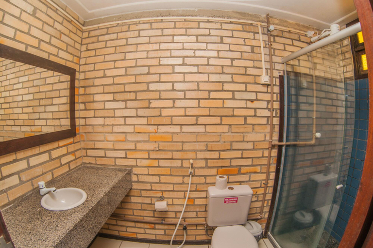 Bathroom 5, Economy Flat, Natal