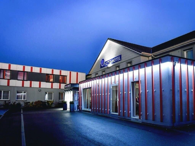 Exterior & Views 2, Brit Hotel Confort Saint-Lô, Manche