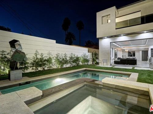 New Colgate Villa, Los Angeles