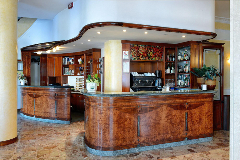Public Area 2, Hotel Capri & Residence, Lucca