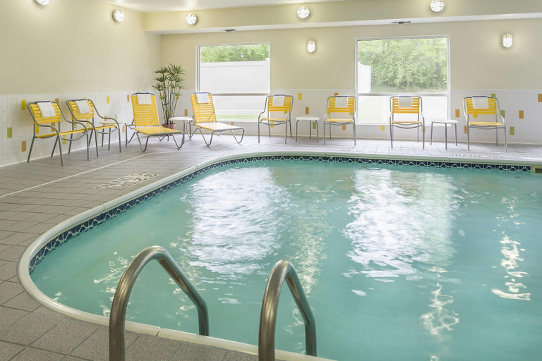 Sport & Beauty 2, Fairfield Inn & Suites Jackson, Jackson
