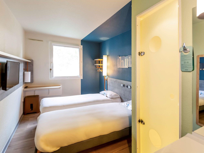 Bedroom 2, Ibis Budget Pertuis Portes Du Luberon, Vaucluse
