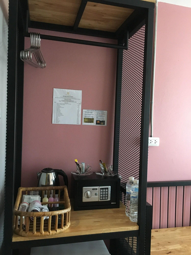 Food & Drinks 5, Nai Wiang Poshtel, Muang Chiang Mai