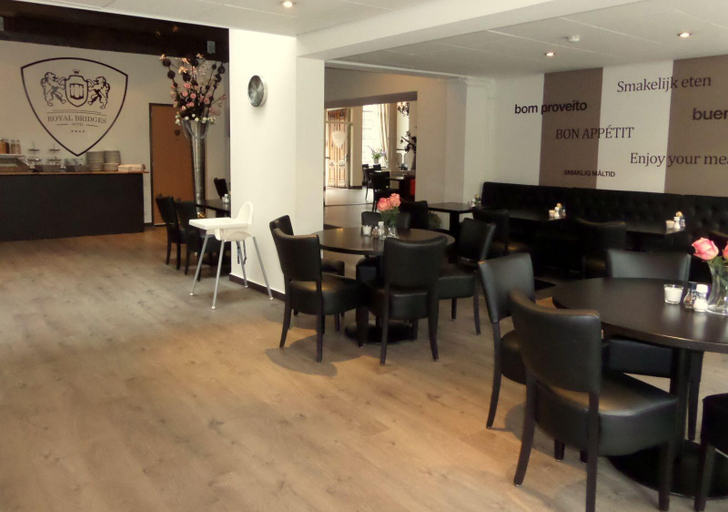Public Area 3, Hotel Royal Bridges, Delft