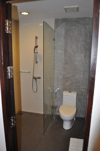 Bathroom 4, Saladee Gallery Residence, Phuket Island