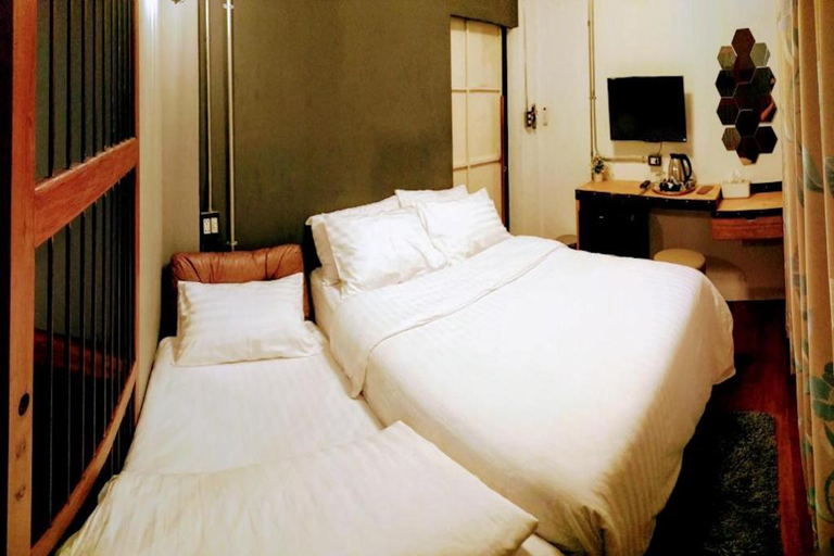 Bedroom 2, Zeds Hostel Bangkok, Phra Nakhon