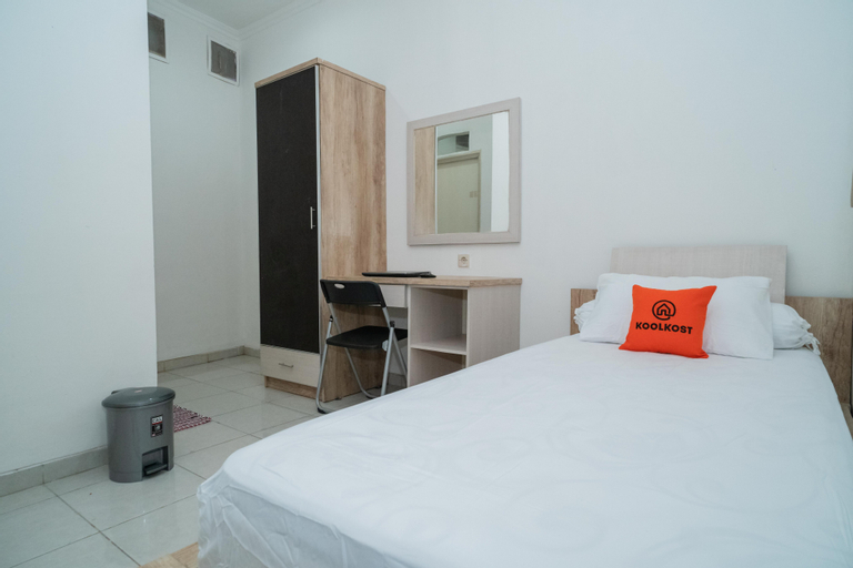 Bedroom 5, KoolKost Syariah near Universitas Moestopo Bintaro ( Minimum Stay 6 Nights ), South Jakarta