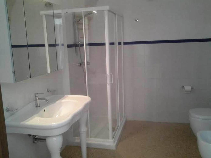 Bathroom 4, Casina Raho B&B, Lecce