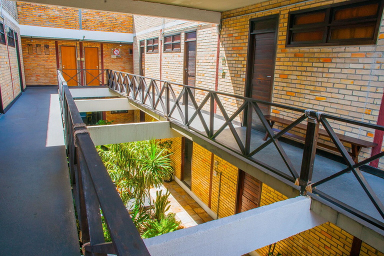 Public Area 3, Economy Flat, Natal