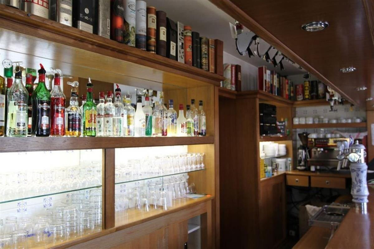 Food & Drinks 4, Hotel Mendy, Pyrénées-Atlantiques