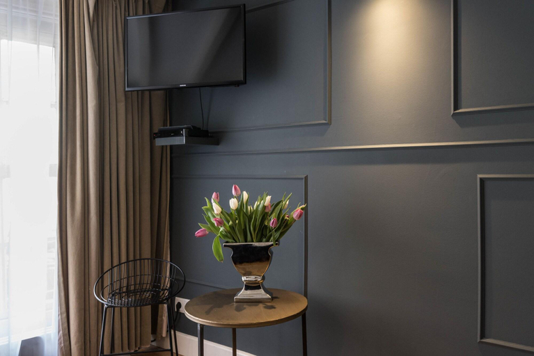 Bedroom 3, BEST WESTERN DAM SQUARE INN, Amsterdam