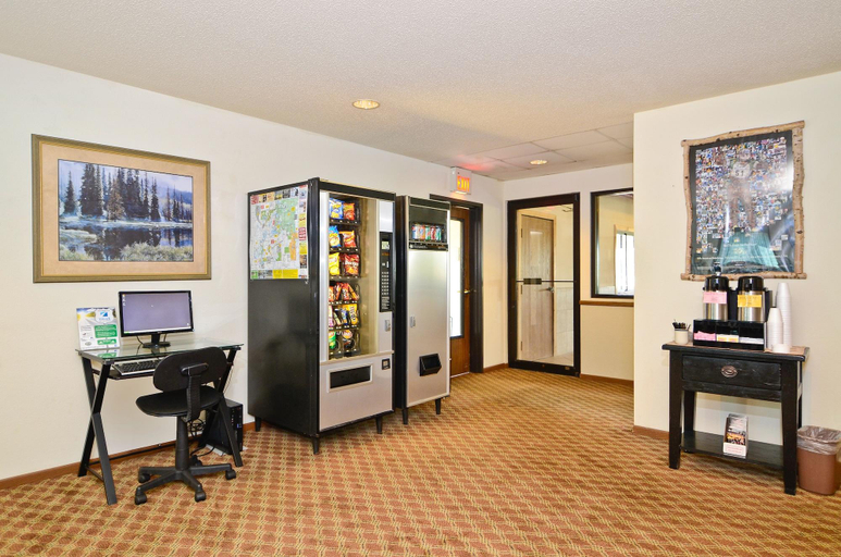 Public Area 2, Super 8 by Wyndham Hayward WI, Sawyer