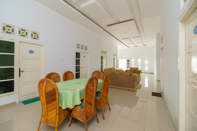 RedDoorz Syariah near Simpang Sekip Palembang, Palembang
