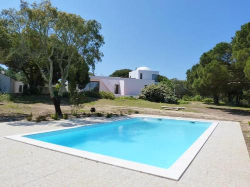 Villa with 9 bedrooms in Sesimbra with wonderful sea view private pool furnished garden 2 km from th, Sesimbra