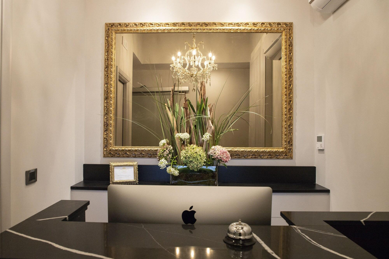 Public Area 2, Relais De La Poste, Rome