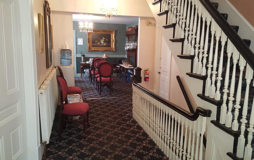 Public Area 2, Cleveland House, Newport